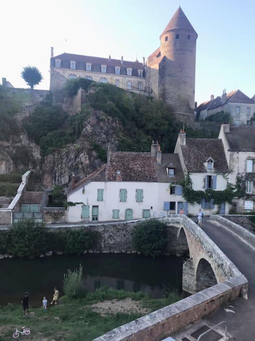 Grande Maison A Semur En Plein Coeur Historique Villa Eksteriør bilde